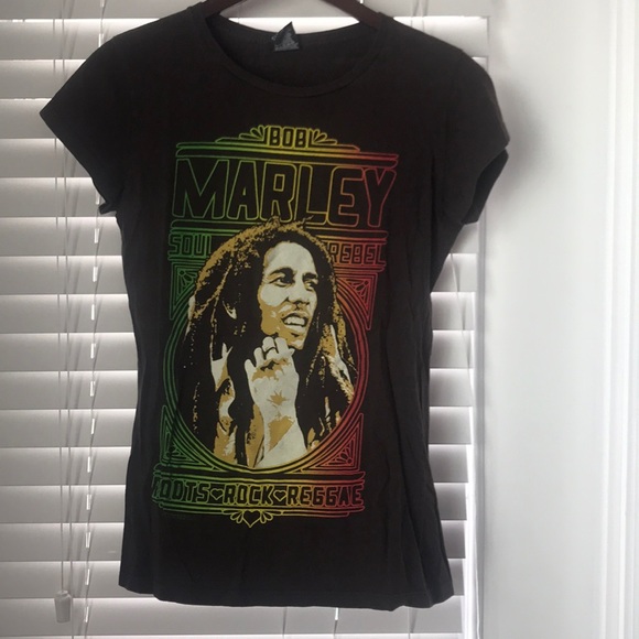 Hot Topic Tops - Bob Marley Top